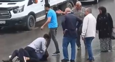 Pompalı Tüfekle Saldırdı, Silah Tutukluk Yaptı: O Anlar Kamerada