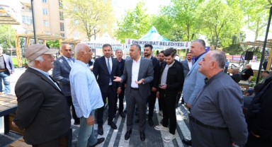 Vatandaş Sordu, Başkan Toptaş Müjdelerle Cevapladı