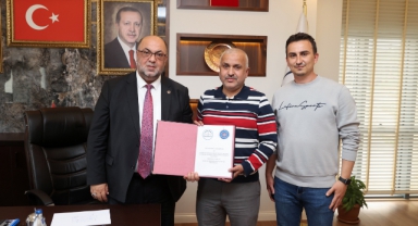 Başkan Akpınar, “Park ve Bahçelerimizin Banklarını Meslek Liselerimiz Üretmeye Devam Edecek”