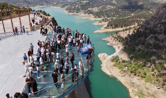 İşitme Engelli Vatandaşlar, Kahramanmaraş’ın Güzelliklerine Hayran Kaldı