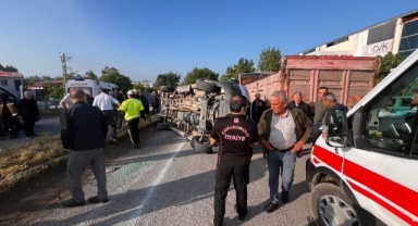 Kahramanmaraş'ta İşçi Servisi İle Otomobil Çarpıştı: 12 Yaralı