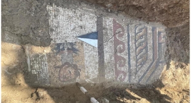 Altyapı Çalışmalarında Roma Döneminden Kalma Mozaik Bulundu