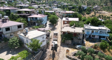 Onikişubat Belediyesi’nden Önsen’de 10 Bin Metrekarelik Kilit Parke Yatırımı