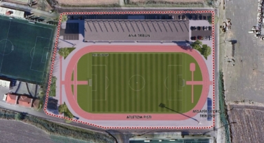 Şehrin Yeni Futbol Sahası Hızla Yükseliyor