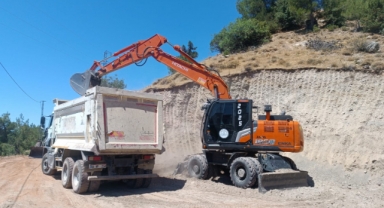 Ağabeyli Mahallesi’nde Yol İyileştirme Çalışmaları Devam Ediyor