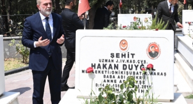 Aziz Şehitler, Demokrasi ve Milli Birlik Günü’nde Dualarla Yâd Edildi
