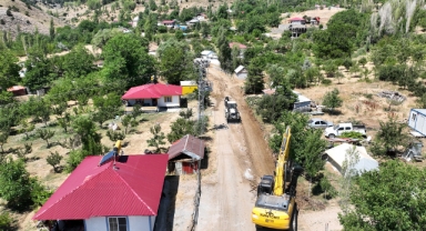 Büyükşehir Göksun Yeniyapan Yolunu Genişletiyor