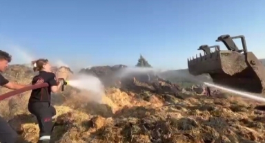 Kahramanmaraş'ta 300 Ton Saman Kül Oldu