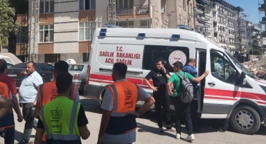 Kahramanmaraş'ta İnşaattan Atılan Molozlar Çocukların Üzerine Düştü: 3 Yaralı