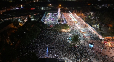 Geleneksel Ağustos Fuarı’na İlk Gün Ziyaretçi Akını Yaşandı