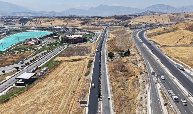 Kavlaklı OSB ve Mahallelere Ulaşım Sağlayan Yol Yenilendi