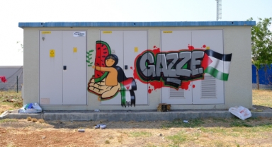 Onikişubat Belediyesi, Filistin Temalı Grafitilerle Trafoları Vicdan Anıtına Dönüştürdü