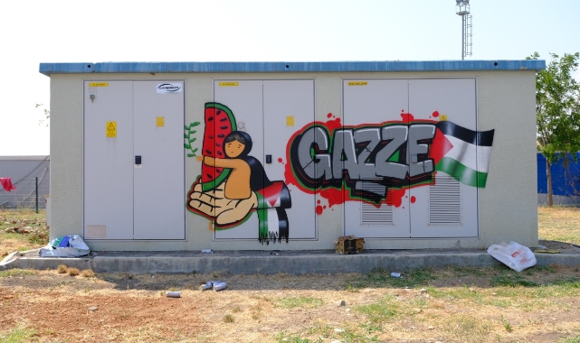 Onikişubat Belediyesi, Filistin Temalı Grafitilerle Trafoları Vicdan Anıtına Dönüştürdü