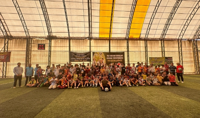 Yaz Kur’an Kursu Öğrencilerine Halı Saha Turnuvası