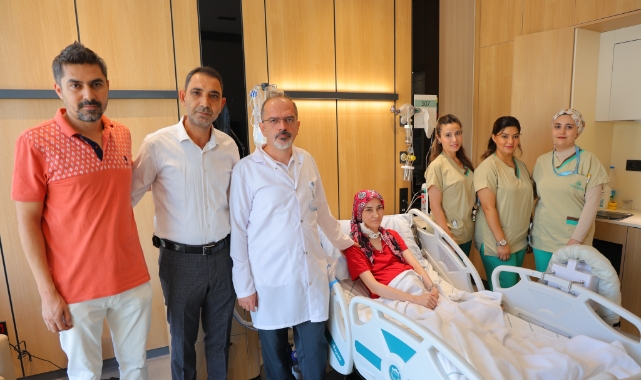 Dünyada 4 Vakadan Biri Olan Myastenia Gravis Hastası Türkiye'de Tedavi Edildi