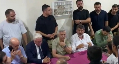 Kahramanmaraş'ın Pazarcık İlçesinde Yol Trafiğe Açıldı