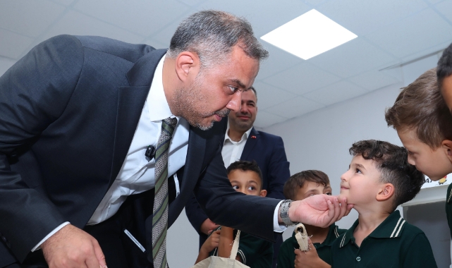 Onikişubat'ta 7 Bin Öğrenciye Kırtasiye Seti Desteği