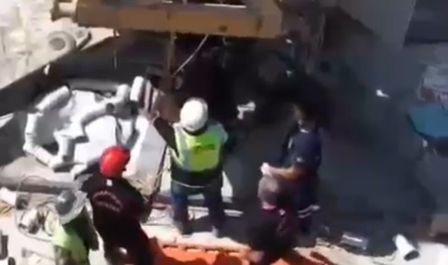 Vinçte Bayılan Operatörü İtfaiye Kurtardı