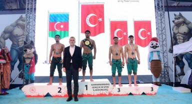 Altın Kemer ve Madalyalar Türk Pehlivanların