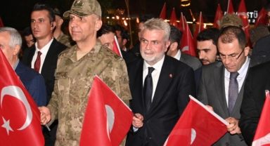 Cumhuriyet Yürüyüşü’nde Kahramanmaraş Tek Yürek Oldu