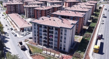 Depremin Simgesi Ebrar Sitesi Yeniden Doğdu