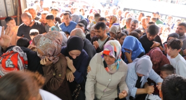 Giyim Mağazasında İndirim İzdihama Neden Oldu