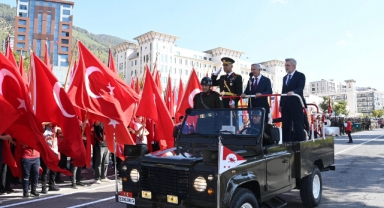 Gurur, Birlik ve Beraberlik; Cumhuriyetin 102. Yılı Coşkuyla Kutlandı