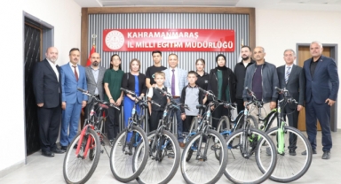 Kahramanmaraş’ın Kültür Elçileri Ödüllerini Aldı