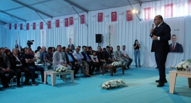 Milletvekili Şahin, Kitap Fuarı’nda “Türk Dış Politikası ve Ortadoğu” Konusunu Değerlendirdi
