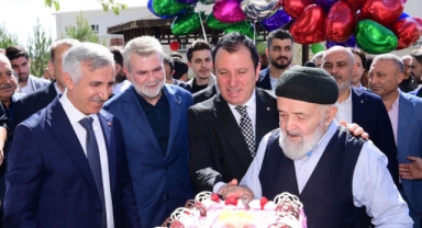 Ulu Çınarların Ellerinden Sevgiyle Dokunan Ürünler Beğeni Topladı