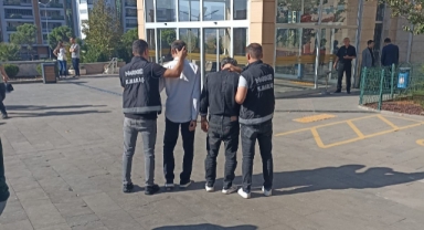 Yedek Lastikten Uyuşturucu Çıktı: 2 Tutuklama