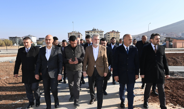 Başkan Fırat Görgel; “Afşin Millet Bahçesi’ni 70 Milyonluk Yatırımla Baştan Uca Yeniliyoruz”