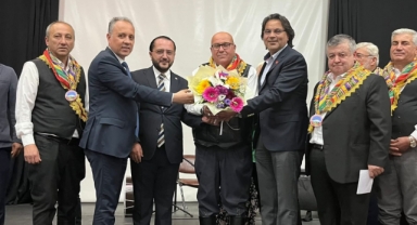 Denizli Yörükleri Derneği’nden Cumhuriyet Coşkusu ve Bayrak Değişimi