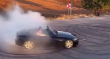 Drift Attı Tozu Dumana Kattı: O Anları Sosyal Medyadan Paylaşan Sürücüye 48 Bin 559 Tl Ceza Kesildi