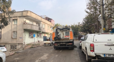 Dulkadiroğlu Belediyesi İlçe Genelinde Temizlik Çalışmalarını Sürdürüyor