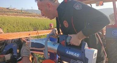 Hortum Sarma Makinesine Kolu Sıkışan İşçi Kurtarıldı