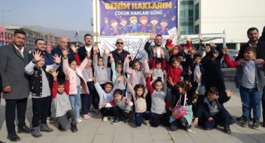 Kahramanmaraşlı Minikler, 'Dünya Çocuk Hakları Günü'nü Kutladı