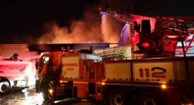 Büyükşehir İtfaiyesi Hep Sahada; 2025 Yılında Etkin Hizmet