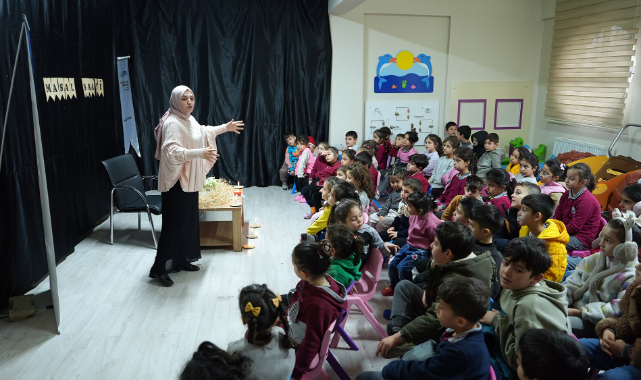 Edebiyatın Şehrinde Minikler Masal Yolculuğuna Çıktı