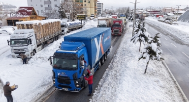 Eksi 10 Derecede Gönülleri Isıtan Dayanışma