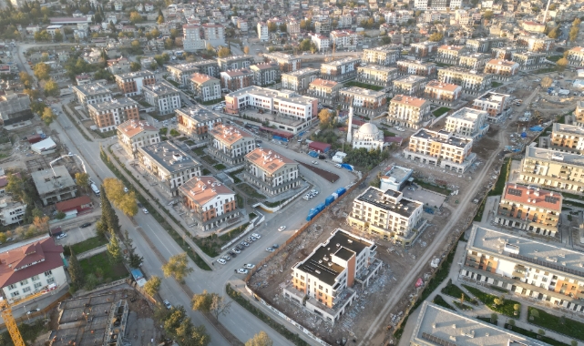 Kahramanmaraş’ta Aynı Açıdan Çekilen Görüntüler Dönüşümü Gözler Önüne Serdi