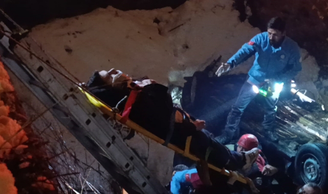 Kahramanmaraş’ta Otomobil Köprüden Uçtu 1’i Ağır 4 Kişi Yaralandı