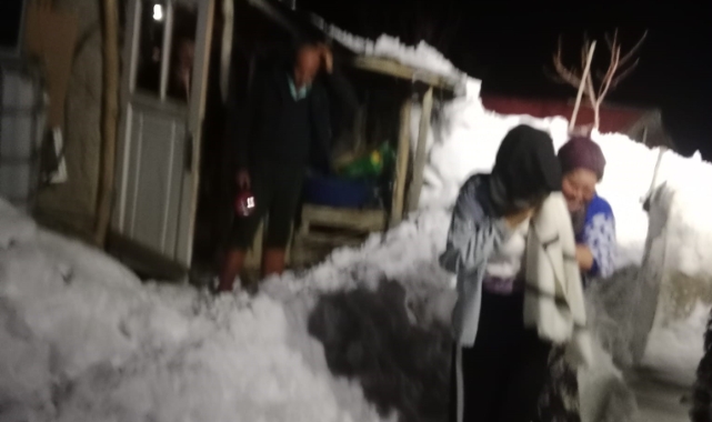 Yaylada Rahatsızlanan Kadın Ekiplerce Kurtarıldı