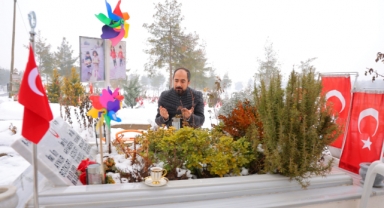 Depremde Eşi ve 2 Çocuğunu Kaybeden Baba: 