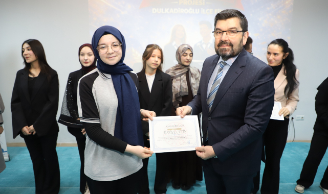 Gençler Kürsüde Dulkadiroğlu İlçe Finali Büyük Heyecana Sahne Oldu