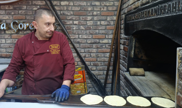 Kahramanmaraş’ın Tecilli Lezzeti Maraş Çöreği Ramazan Sofralarını Süslüyor