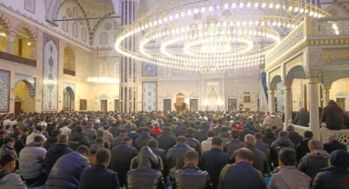 Kahramanmaraş’ta İlk Teravih Namazı Kılındı