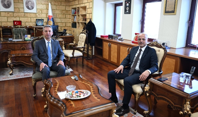 Afşin Belediye Başkanı Koray Kıraç, KSÜ Rektörü Prof. Dr. İbrahim Taner Okumuş’u Ziyaret Etti