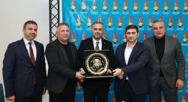 Başkan Toptaş, Muhtarlarla İftar Sofrasında Buluştu