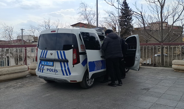 Kahramanmaraş'ta 'Bir Dal Sigara' Tartışması Bıçaklı Kavgaya Dönüştü: 1 Yaralı